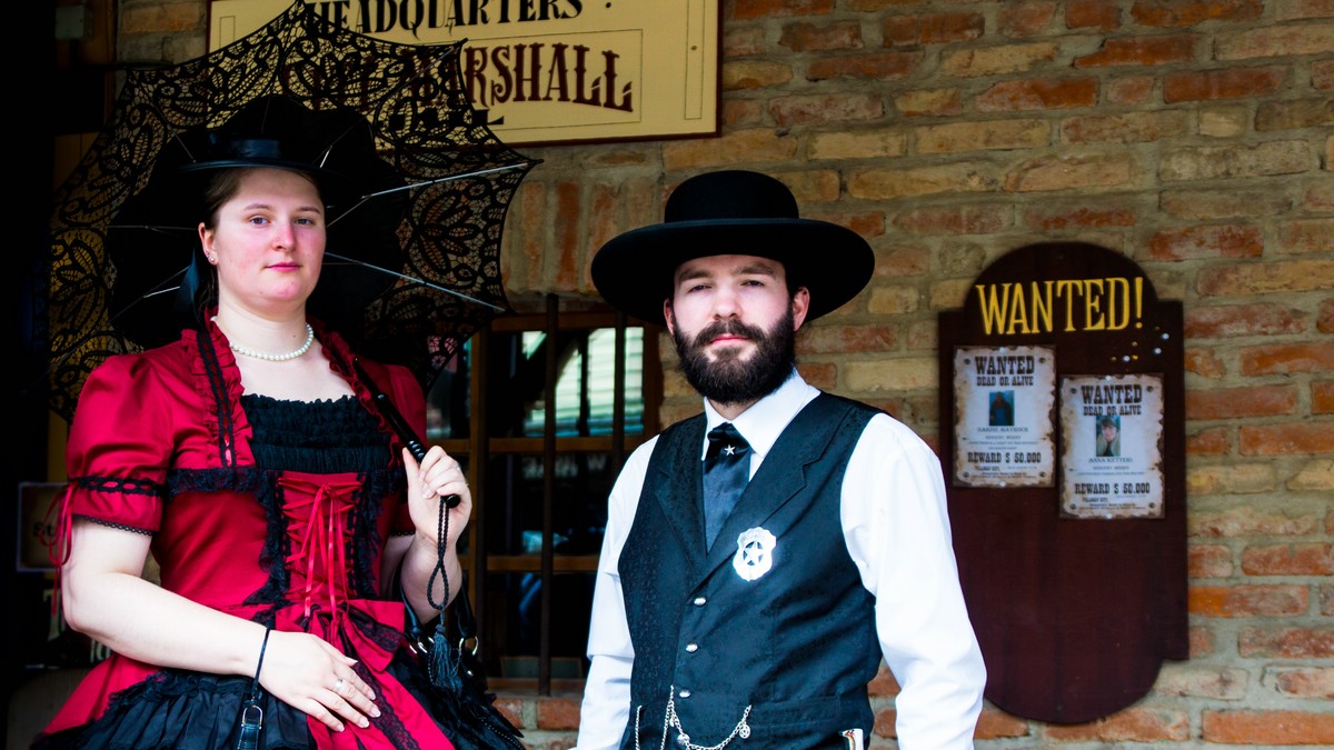 O Fotomagazin / Pullman City 2016